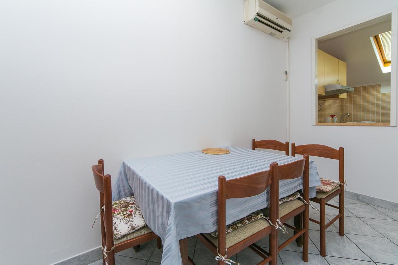Apartments by the sea Brist, Makarska - 15714 Podaca Exteriör bild
