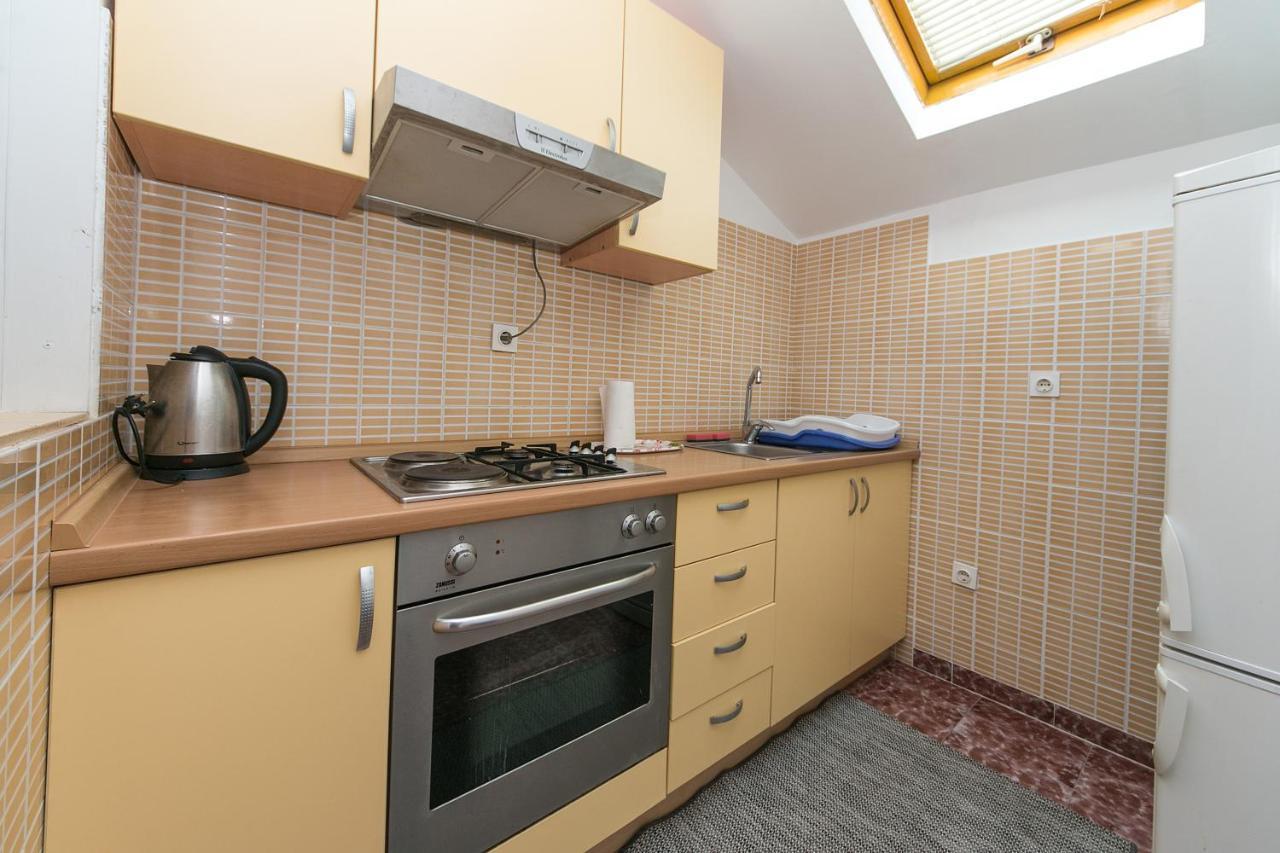 Apartments by the sea Brist, Makarska - 15714 Podaca Exteriör bild