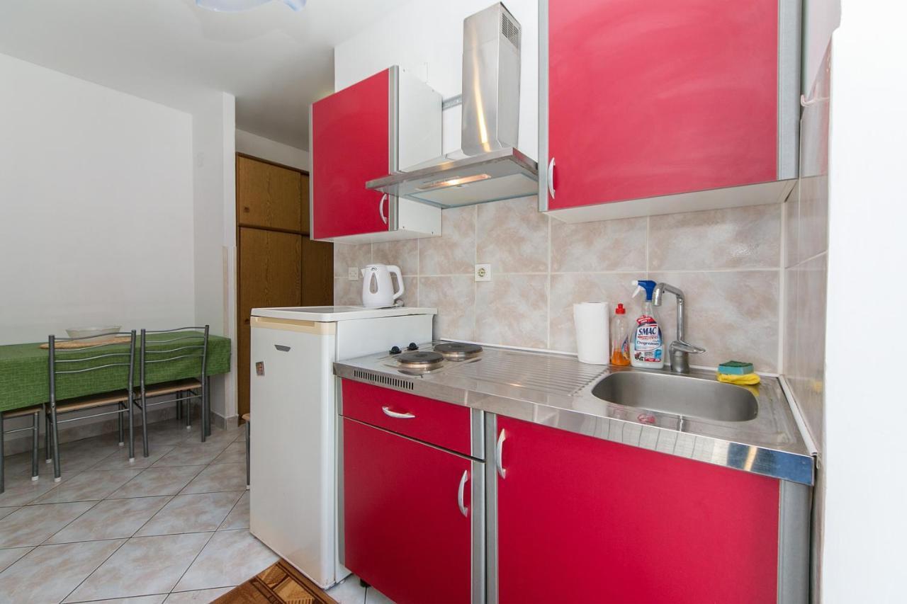 Apartments by the sea Brist, Makarska - 15714 Podaca Exteriör bild