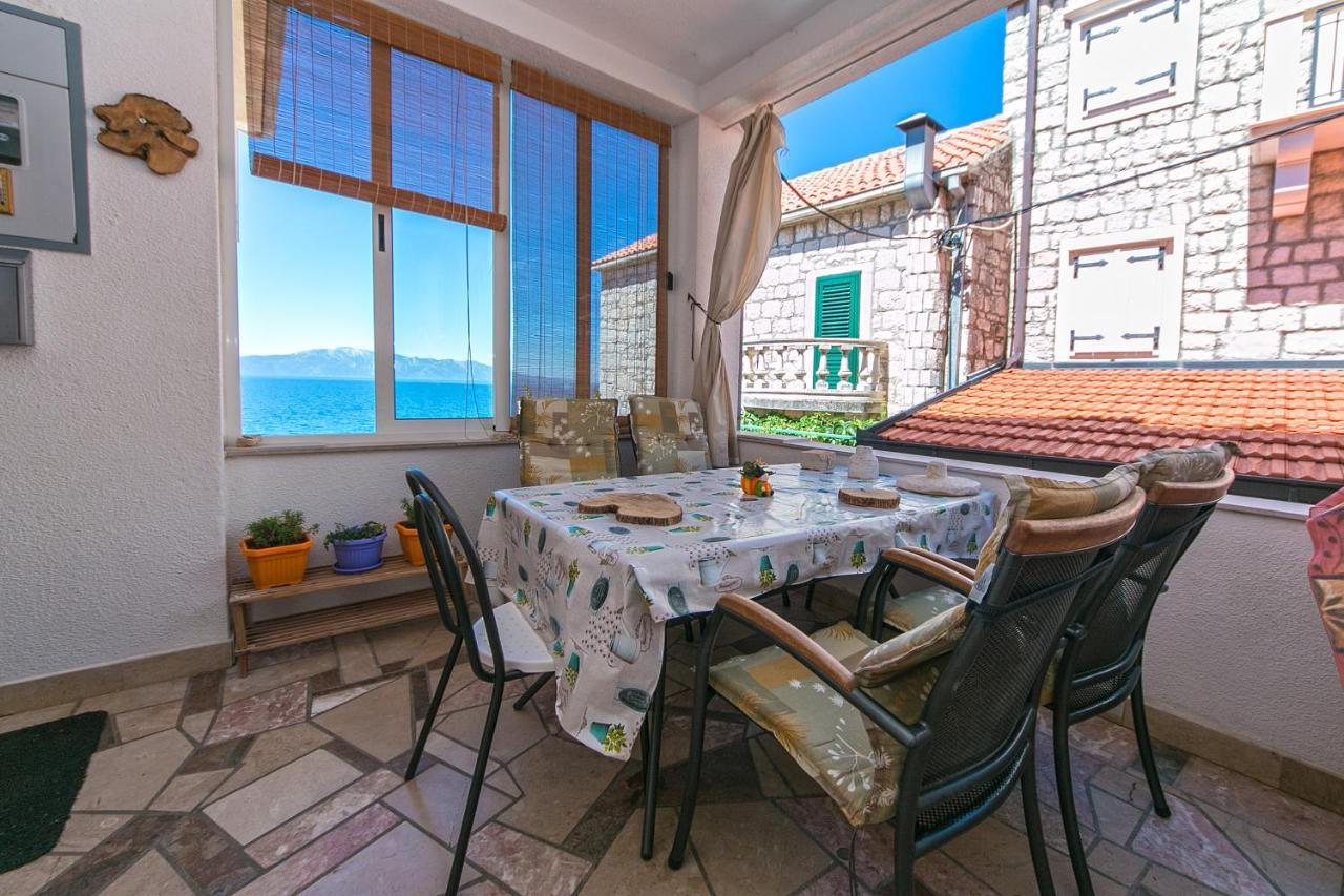Apartments by the sea Brist, Makarska - 15714 Podaca Exteriör bild
